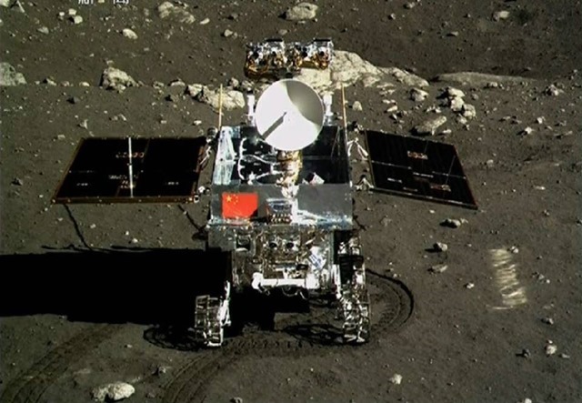 Les dernières images du lapin de Jade Chinois sur la surface de la Lune (Vidéos)