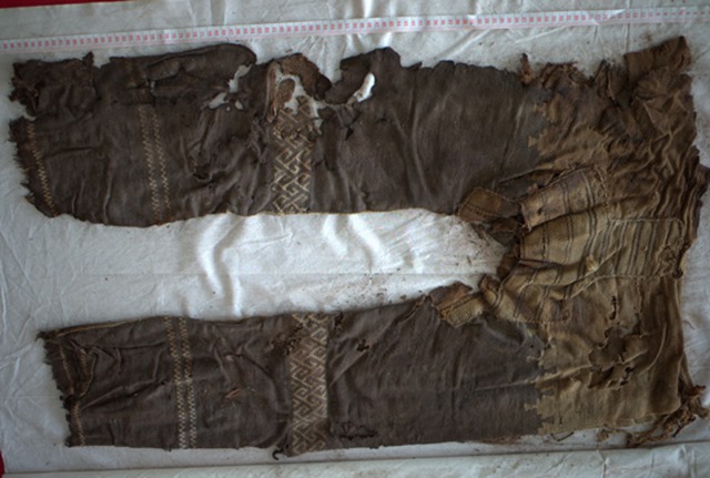Et voici l’un des deux plus vieux pantalons du monde