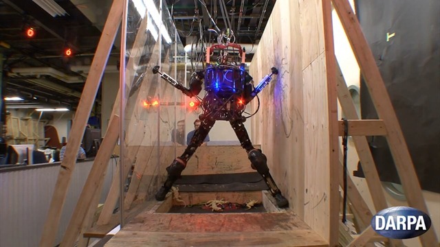 Le robot ninja qui vous fera oublier l’idée de vous planquer dans le grenier. (Vidéo)