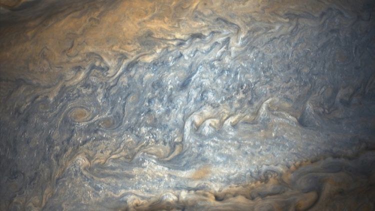 Les plus belles images du 8e survol de Jupiter par la sonde Juno