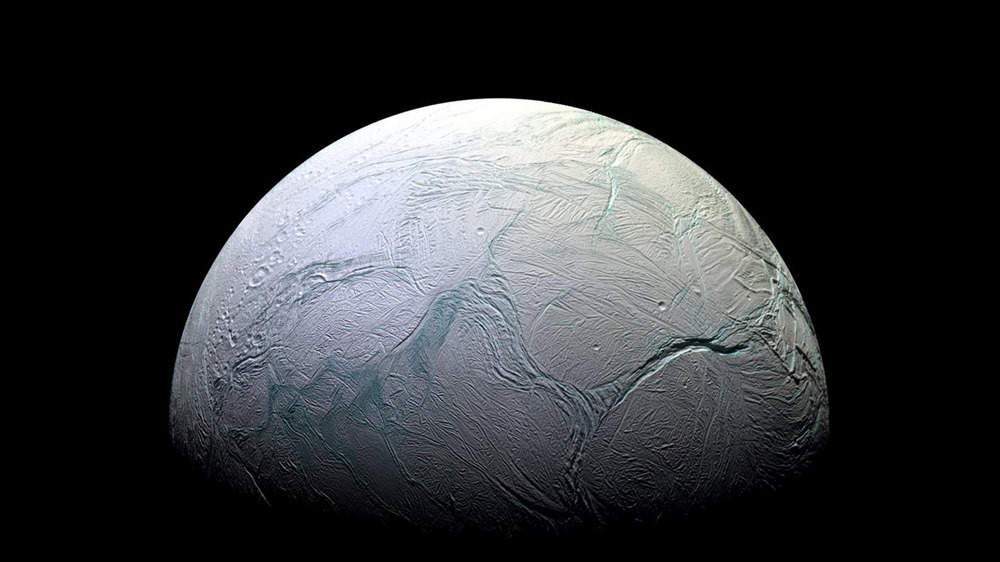 La lune de Saturne, Encelade, a vraiment tout ce qu’il faut pour accueillir la vie