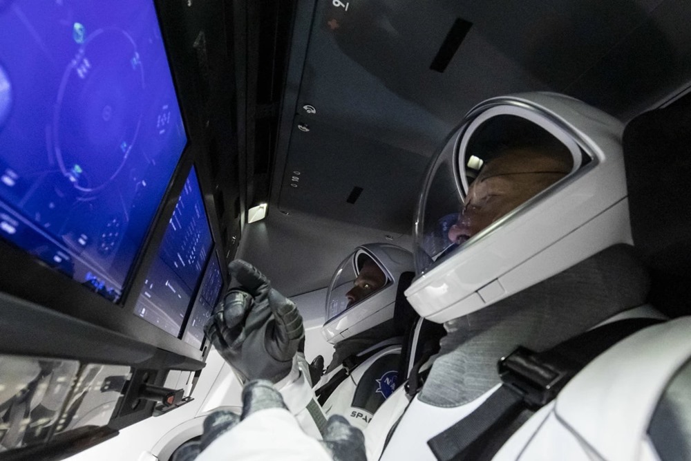 Space X : mercredi, une société privée américaine va envoyer pour la première fois des astronautes à bord de la Station Spatiale Internationale