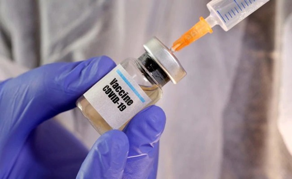 La Russie déclare avoir développé un vaccin contre la COVID 19 sans avoir fini de le tester