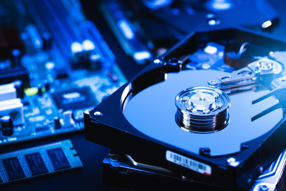 Des revêtements protecteurs en graphène pourraient décupler le potentiel de stockage de données des disques durs