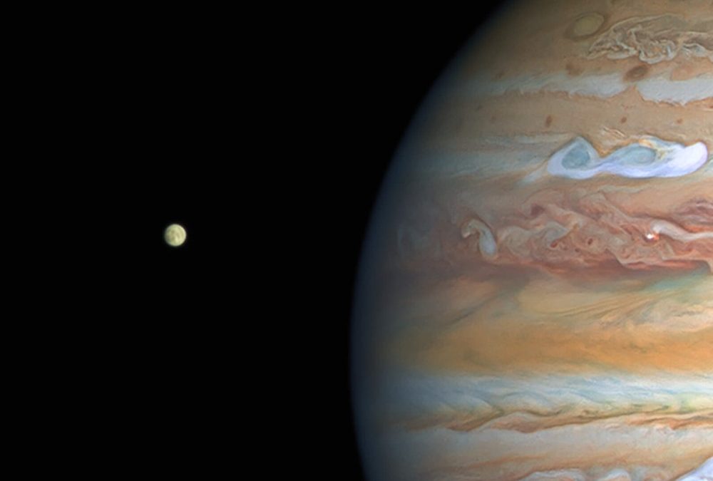 De la vapeur d’eau persistante pourrait avoir été trouvée sur une seule face de la lune de Jupiter, Europe