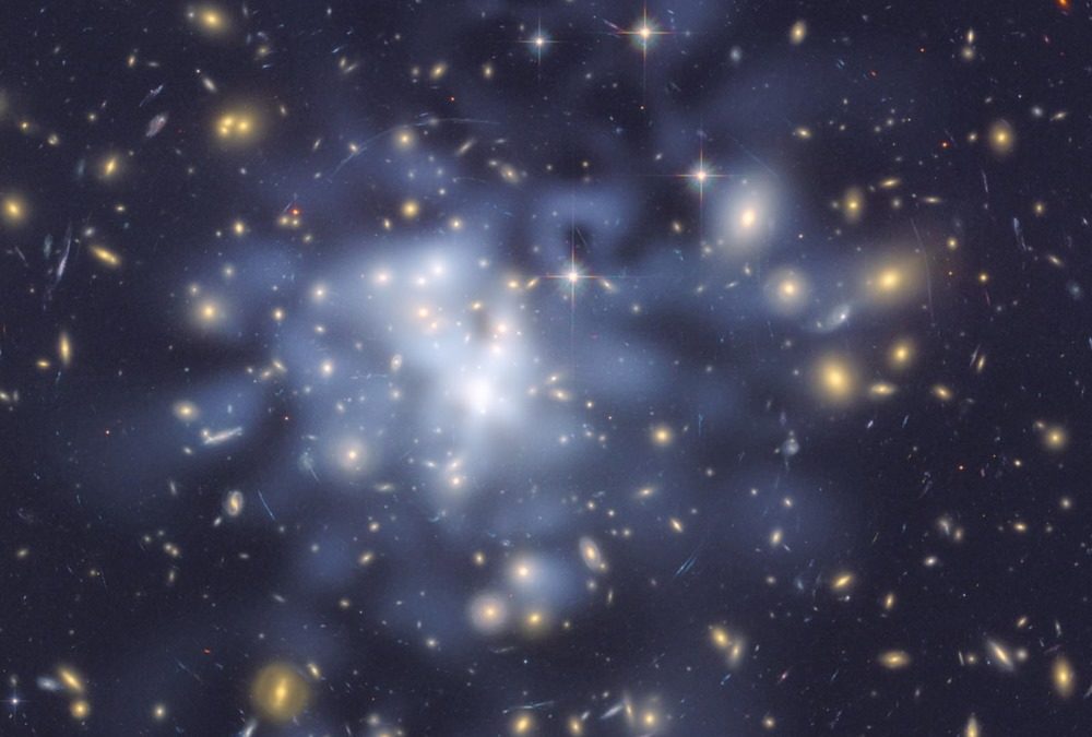 Comment l’expansion de l’univers pourrait avoir empêché la matière noire de prendre le dessus ?