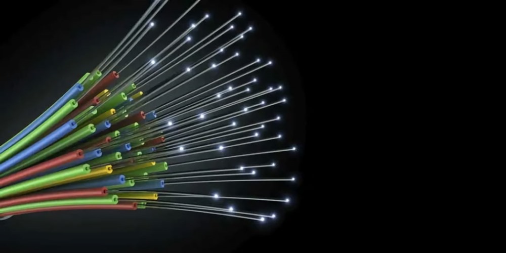 Un seul laser a transmis l’équivalent d’une seconde du trafic Internet en un temps record