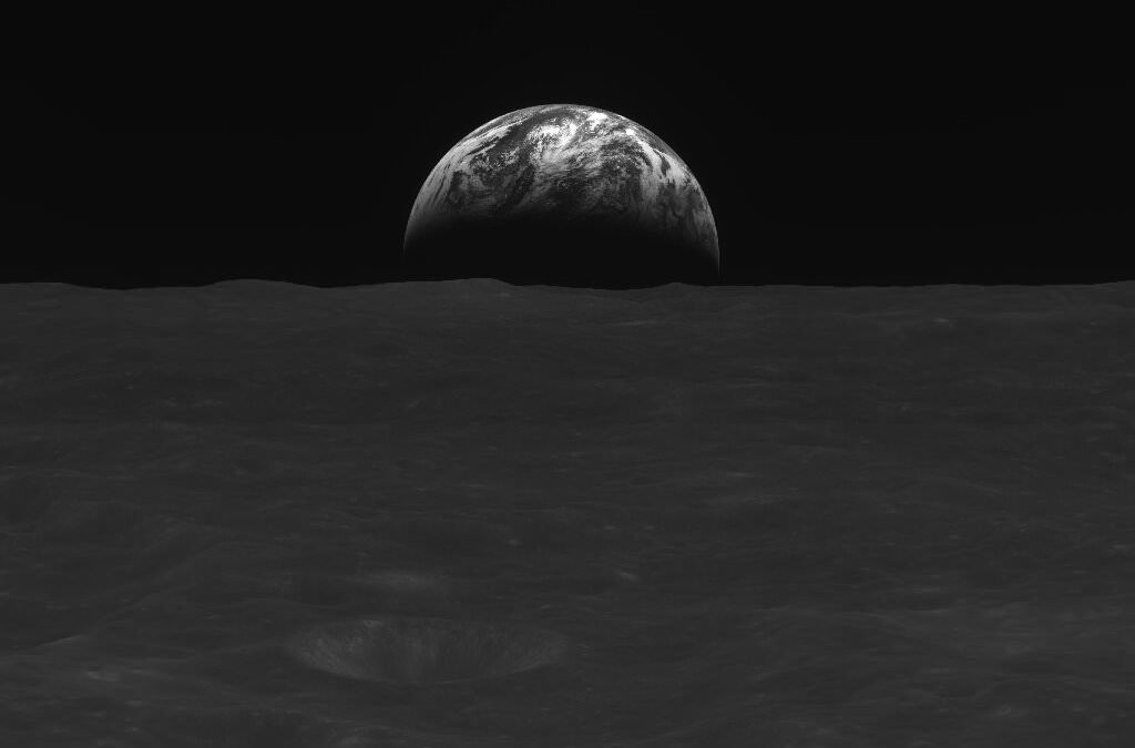 Une sonde spatiale sud-coréenne a pris cette étonnante photo de la Terre se levant derrière la Lune