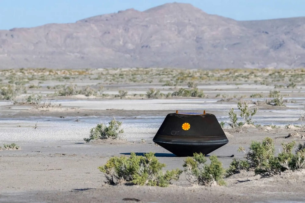 Sept ans après, la sonde OSIRIS-REx a ramené 250 gr de l’astéroïde Bennu sur la Terre